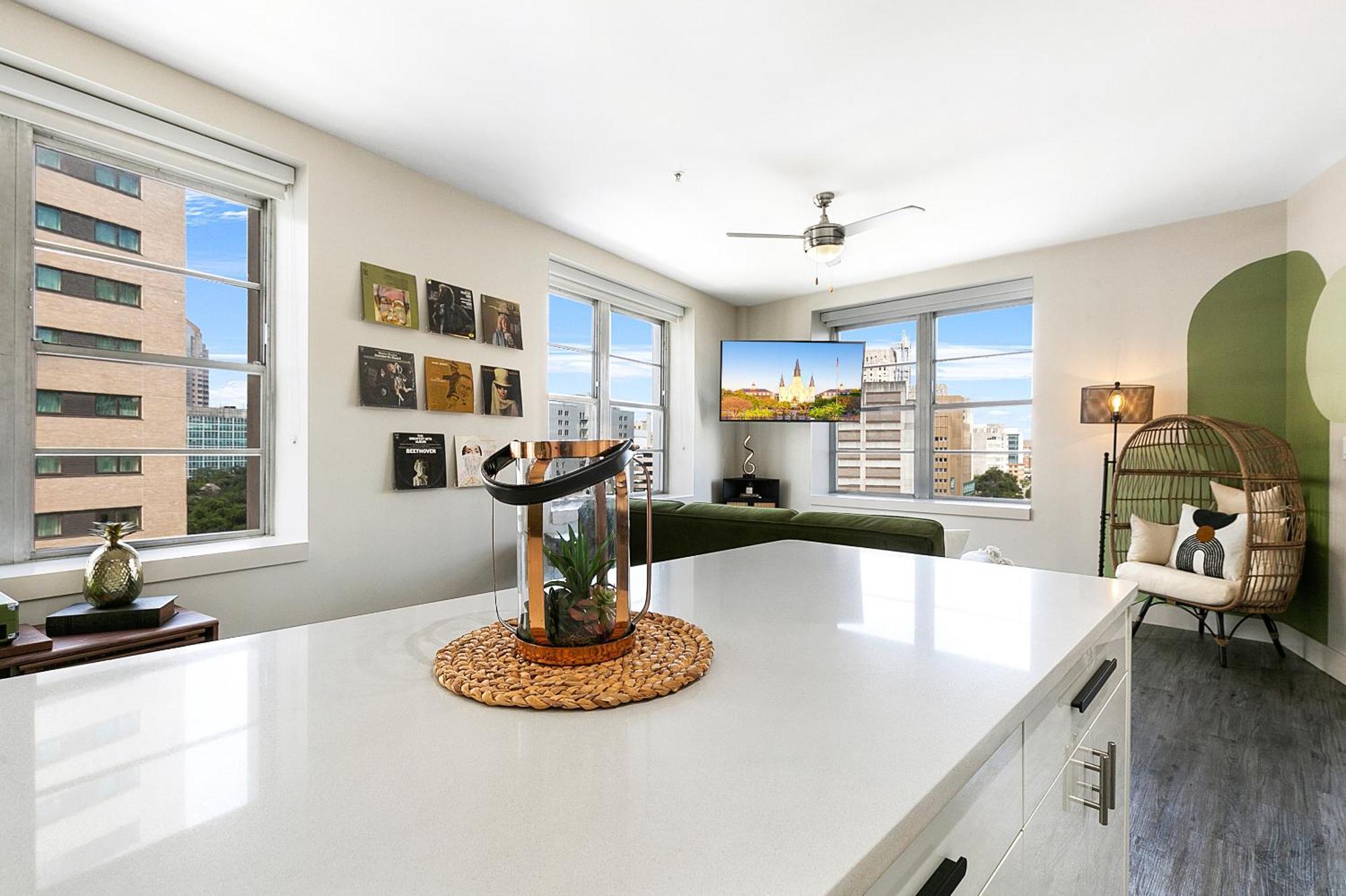 Luxury 2-Bedroom Condo Steps Away From The French Quarter New Orleans Exteriér fotografie
