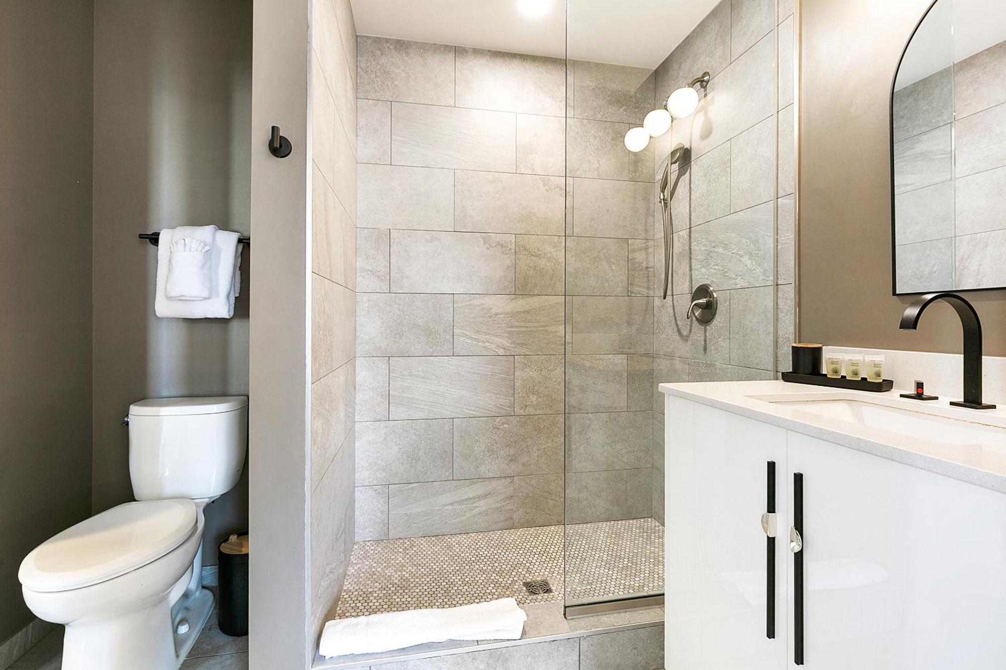Luxury 2-Bedroom Condo Steps Away From The French Quarter New Orleans Exteriér fotografie
