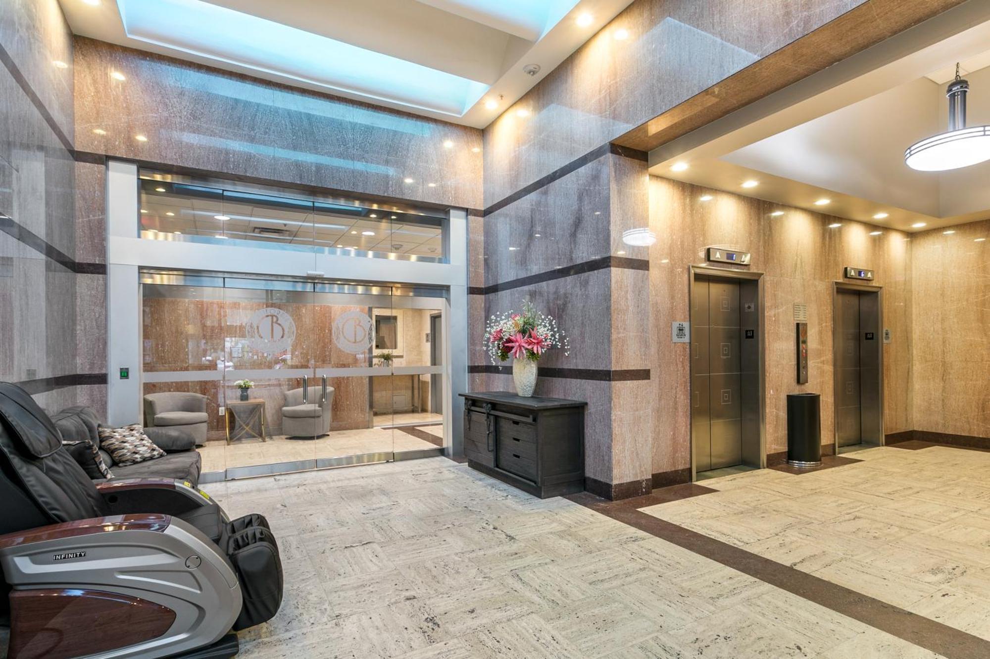 Luxury 2-Bedroom Condo Steps Away From The French Quarter New Orleans Exteriér fotografie